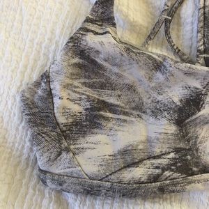 Lululemon zen bra. Size 6